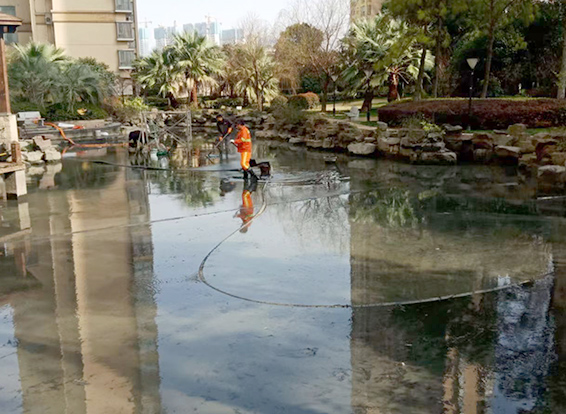 舒兰景观池淤泥清理